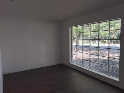 719 Kelso Drive, Dallas TX 75211 - Photo 4