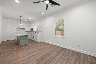 2415 S 9th Street, Waco TX 76706 - Photo 2