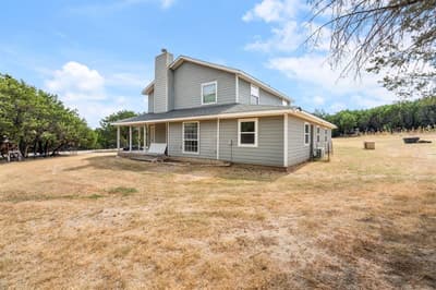 4600 Hunters Glen Court, Granbury TX 76048 - Photo 3