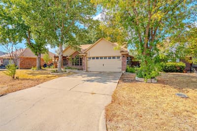 1522 Hayloft Lane, Granbury TX 76048 - Photo 3