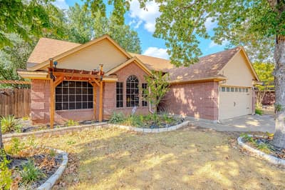 1522 Hayloft Lane, Granbury TX 76048