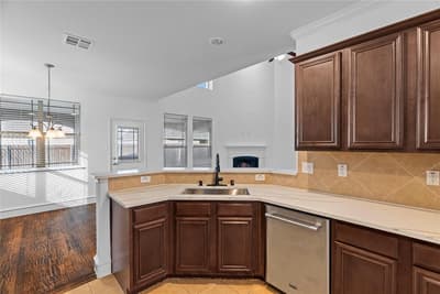 133 Meadow Crest Drive, Princeton TX 75407 - Photo 5