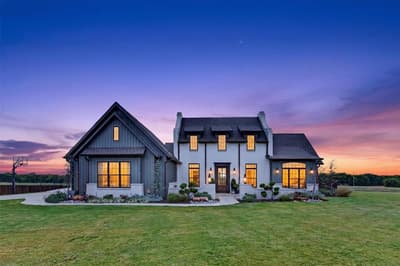 210 Low Bird Lane, Waxahachie TX 75167