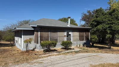 701 N Newark Street, Decatur TX 76234 - Photo 3