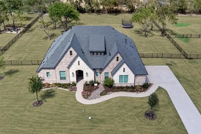 2728 Kessler Drive, Celina TX 75009 - Photo 2