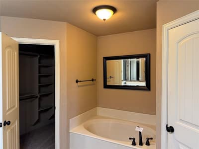 533 Ethan Drive, Weatherford TX 76087 - Photo 5