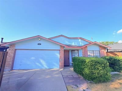 1322 Clark Trail, Grand Prairie TX 75052
