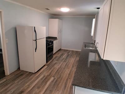 306 S Oak Lane, Tolar TX 76476 - Photo 2