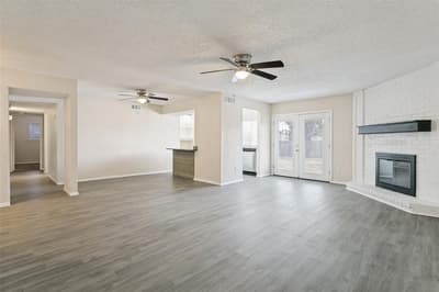 1210 Brook Hill Lane, Arlington TX 76014 - Photo 5