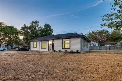 514 Chickapoo Trace, Grand Prairie TX 75051 - Photo 2