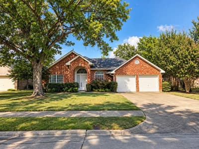 6406 Azalea Drive, Rowlett TX 75089