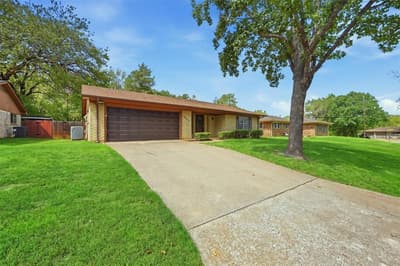 2403 Caprice Avenue, Denison TX 75020 - Photo 3