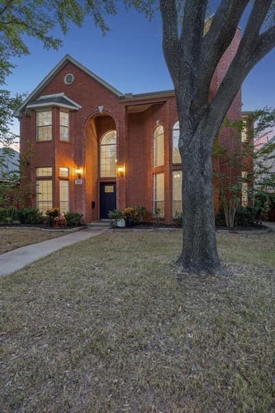 5113 Promise Land Drive, Frisco TX 75035 - Photo 2