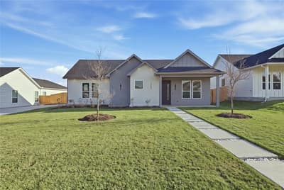 1206 Gannon Lane, DeSoto TX 75115