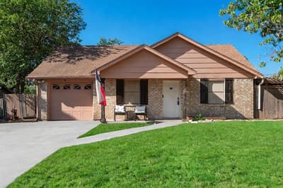 837 Blue Ridge Drive, Burleson TX 76028