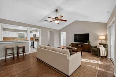1121 Greendale Drive, Bedford TX 76022 - Photo 4
