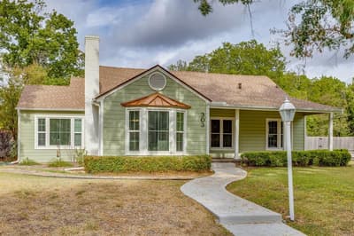 303 Harbin Avenue, Waxahachie TX 75165 - Photo 3