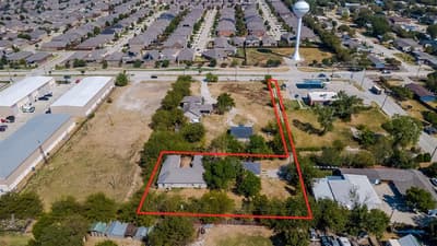 203D Kings Road, Hackberry TX 75036 - Photo 2