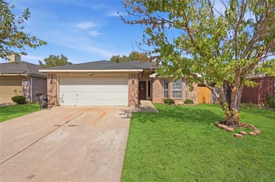 2332 Corral Drive, Fort Worth TX 76133