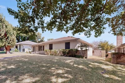 4714 Chilton Drive, Dallas TX 75227 - Photo 2