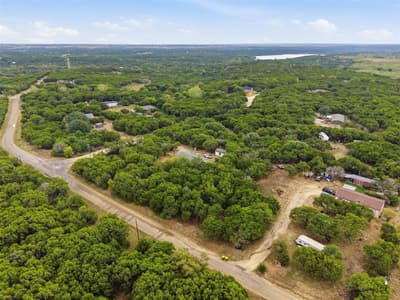 900 Cedar Break Court, Cleburne TX 76033 - Photo 3