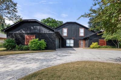 1108 San Juan Court, Arlington TX 76012