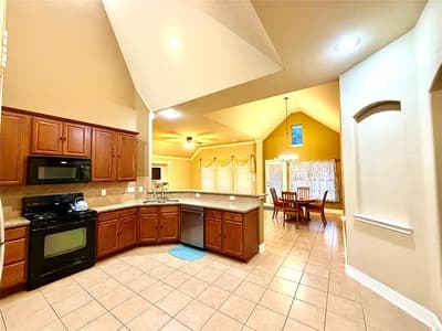 258 Vernon Drive, Fate TX 75087 - Photo 5