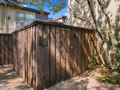 4414 Buena Vista Street # 17, Dallas TX 75205 - Photo 3