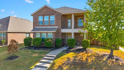 1734 Pioneer Way, Lancaster TX 75146 - Photo 2