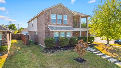 1734 Pioneer Way, Lancaster TX 75146 - Photo 3