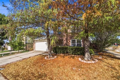 5666 Hunters Bend Lane, Dallas TX 75249 - Photo 3