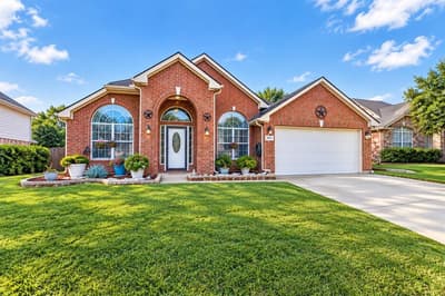 2611 Country Grove Trail, Mansfield TX 76063 - Photo 2