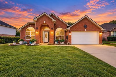 2611 Country Grove Trail, Mansfield TX 76063