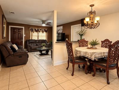 819 N Cooper Street, Arlington TX 76011 - Photo 5