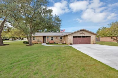 4101 Newport Bay Court, Granbury TX 76049 - Photo 2