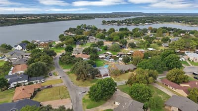 4101 Newport Bay Court, Granbury TX 76049 - Photo 3