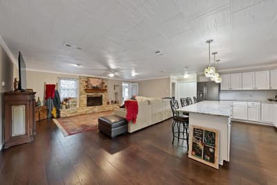 4101 Newport Bay Court, Granbury TX 76049 - Photo 5