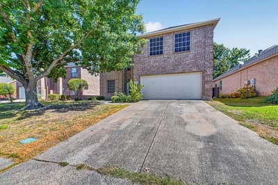 10618 Newcastleton Lane, Rowlett TX 75089 - Photo 2