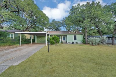 1104 Glenda Drive, Bedford TX 76022