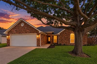 332 College Street S, Keller TX 76248