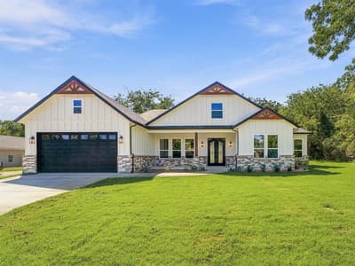 1810 Carpenter Street, Bridgeport TX 76426