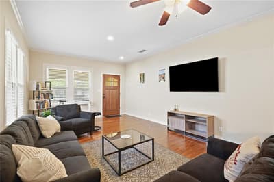 4901 Calmont Avenue, Fort Worth TX 76107 - Photo 4