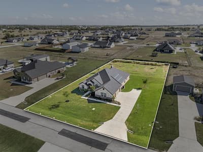 123 Mossy Creek Trail, Rhome TX 76078 - Photo 3