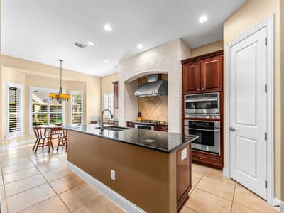 7122 Lake Mead Court, Frisco TX 75036 - Photo 4