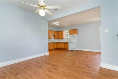 2630 Lenway Street, Dallas TX 75215 - Photo 3