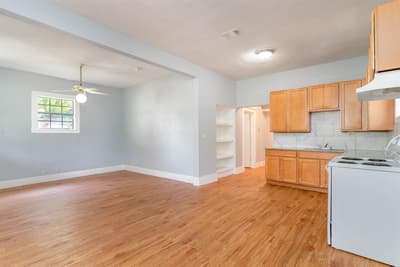 2630 Lenway Street, Dallas TX 75215 - Photo 4