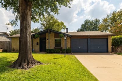 713 Shelmar Drive, Euless TX 76039 - Photo 3