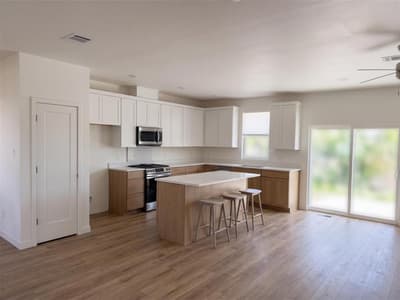219 Lakeshore Drive, Runaway Bay TX 76426 - Photo 5