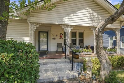 2725 Morrow Avenue, Waco TX 76707 - Photo 2