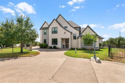 4305 Shale Bluff Court, Granbury TX 76048 - Photo 3